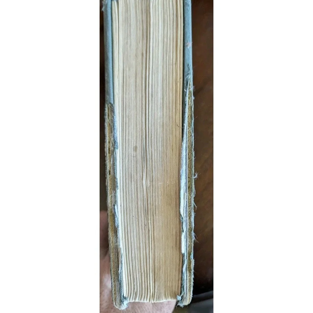 Vintage The Living Bible Paraphrased Red Letter Edition 1976 Tyndale Hardcover